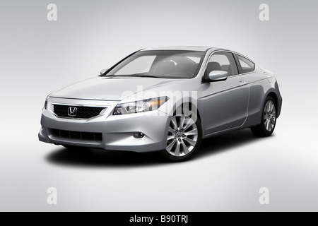 2009 Honda Accord EX-L V6  in Silver - Front angle view Stock Photo