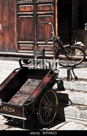 Lijiang old town side streets in Yunnan, China Stock Photo