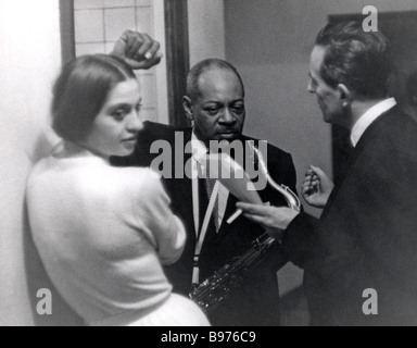 COLEMAN HAWKINS US Jazz musician facing camera with friends about 1966 Stock Photo