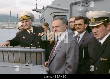 Russian Foreign Minister Andrei Kozyrev (L) and U.S. Secretary of Stock ...