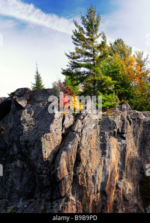 One of the many cliffs towering over the French River, Ontario Stock Photo