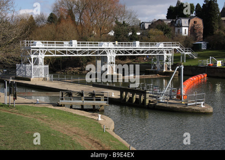 White Sluice Gate River Medway East Farleigh Flood Defence Kent England White Sluice Gate River Medway East Farleigh Flood Defence Kent England