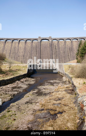 Claerwen dam in the Elan Valley in Wales Stock Photo