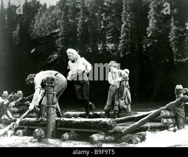 RIVER OF NO RETURN 1954 TCF film with Marilyn Monroe, Robert Mitchum and Tommy Rettig Stock Photo
