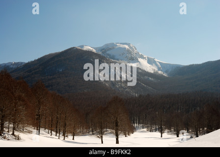 Mount Tarino in Hernici Mounts, Apennines (Italy) Stock Photo