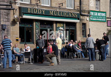 Biddy Mulligans irish pub, Grassmarket, Edinburgh, Scotland UK Europe Stock Photo