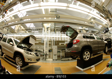 Tiguan car production, VW Werk Wolfsburg, VW car factory Wolfsburg, Lower Saxony, Germany, Europe Stock Photo