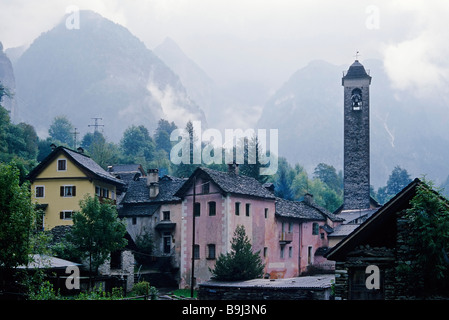 Ancient village Sonlerto in Bavona Valley, Valle Bavona, Canton of Tessin, Switzerland, Europe Stock Photo