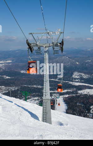 Ski lift to top of the mountain Stock Photo