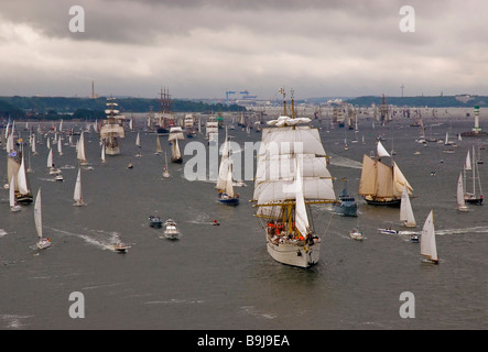 Winderjammer Parade at Kieler Woche 2008 with German sail training vessel and command ship Marine Gorch Fock and further tradit Stock Photo