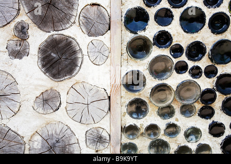 Cord wood wall, sustainable building Stock Photo