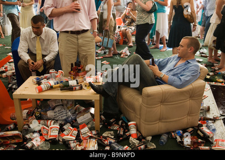 Binge drinking UK. Depressed English Football fans World Cup England v Portugal England loose a penalty shoot out. England 2006 2000s HOMER SYKES Stock Photo