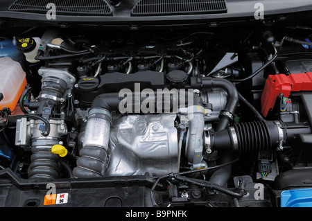 The diesel engine from the Ford Fiesta 1.6 TDCi ECOnetic, one of the ...