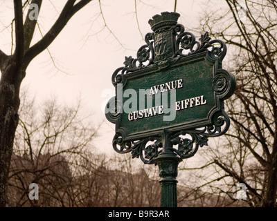 Avenue Gustave Eiffel street sign adjacent to the Eiffel Tower.  Paris, France Stock Photo