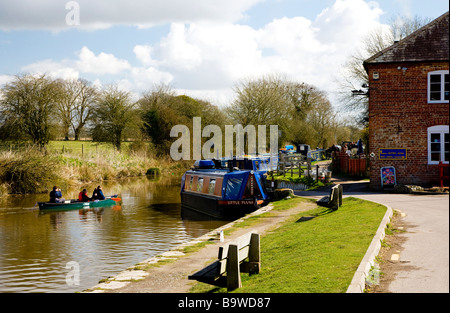 The Kennet and Avon Canal at Pewsey Wharf Wiltshire England UK Stock Photo