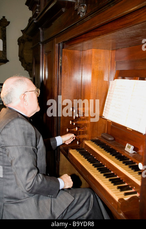 4 Malcolm Rudland Proms Organistwho has performed on Falkland troop ships and around the world including in China Japan Hungary Stock Photo