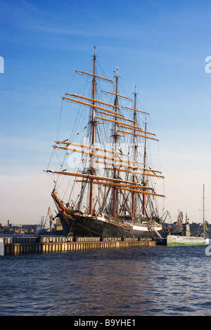 4 masted steel barque Sedov (the largest traditional sailing ship in operation, 1921) on a mooring in St. Petersburg Stock Photo