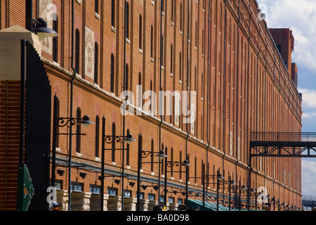 Orioles Park At Camden Yards Utilizes B And O Warehouse Longest Stock ...