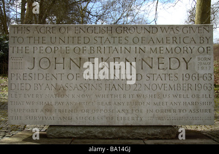 Close up o the John F Kennedy Memorial in Runnymede commemorating the signing of the Magna Carta in 1215. Mar 200 Stock Photo