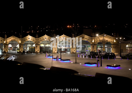 Sheffield Railway station at night. Sheffield, Yorkshire, United Kingdom. Stock Photo