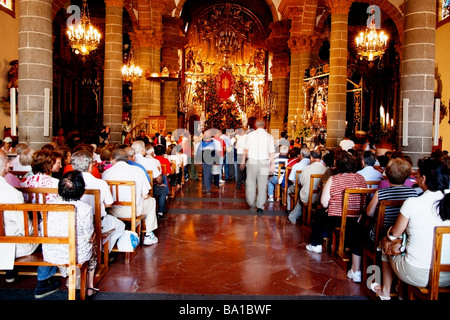 Congregation in La Basilica de Nuestra Señora del Pino in Teror on Gran Canaria Stock Photo
