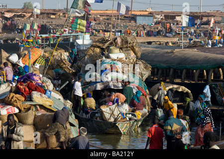 Pinasse Boats at the Port in Mopti Mali West Africa Stock Photo - Alamy