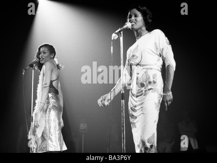 Seventies, black and white photo, cultural event 1979 in the Westphalia Hall in Dortmund, Bild Disco, discotheque organized by the Bild Zeitung, image shows the pop group Snoopy, D-Dortmund, Ruhr area, North Rhine-Westphalia Stock Photo