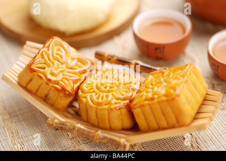 Mooncakes and tea Stock Photo