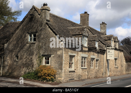 The Village Pub in Barnsley, The Cotswolds, Gloucestershire, England, UK Stock Photo