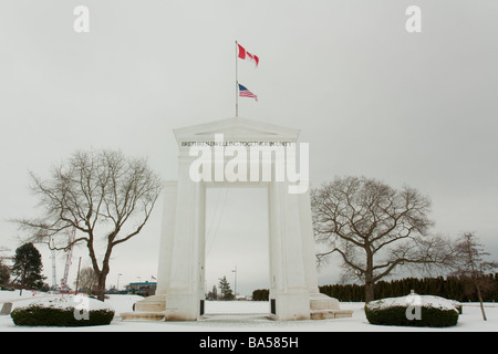 Peace Arch Park from the Canadian side of the US-Canada border between Washington State and British Columbia in winter. Stock Photo