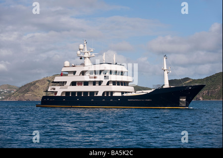 Superyacht 'Big Aron' underway off St Kitts Stock Photo