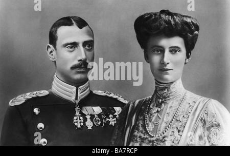 Christian X, 26.9.1870 - 20.4.1947, King of Denmark 1912 - 1947, half length, with his wife, Queen Alexandrine, postcard, circa 1912, Stock Photo