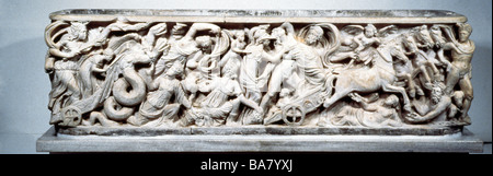 Charlemagne, 2.4.742 - 28.1.814, Roman Emperor 800 - 814, King of the Franks 768 - 814, sarcophagus, Roman, Carrara marble, 3rd century,