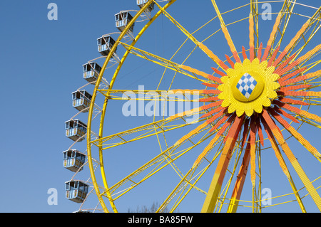 Riesenrad auf dem Hamburger DOM Deutschland Ferris wheel at the Hamburg DOM Germany Stock Photo