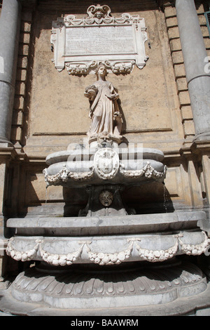 Fountain at Four Corners, Quattro Canti, Palermo, Sicily, Italy Stock Photo