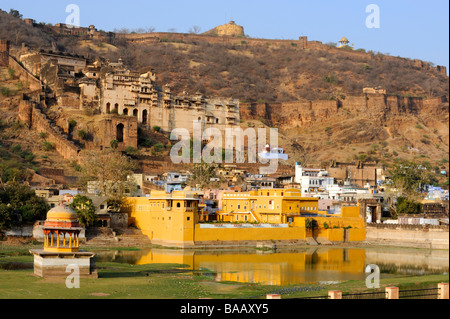 Taragarh Fort sitting above the palace at Bundi in Rajasthan India Stock Photo