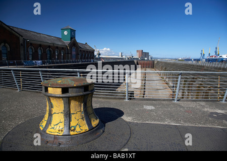 capstan at the former thompsons dry graving dock and pump house where the titanic was built in titanic quarter queens island Stock Photo