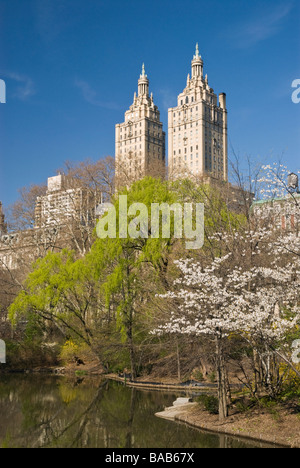 The San Remo Building Overlooking The Lake in Central Park, NYC Stock Photo