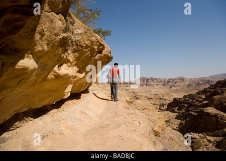 Mountain trail above the desert, Beidha (10 km. North of Petra) Archeological Reserve Jordan Stock Photo