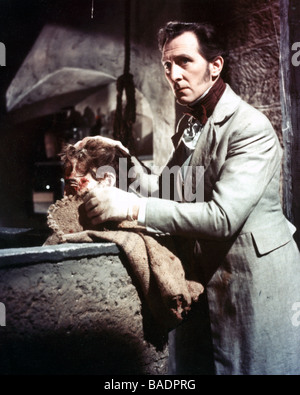 THE CURSE OF FRANKENSTEIN 1957 Warner film with Peter Cushing Stock Photo