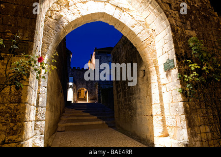 France, Dordogne, Perigord Pourpre, Beaumont du Perigord, Porte de Luzier in the heart of the Bastide (Medieval fortified Stock Photo