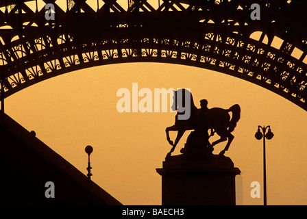 France, Paris,  horses of the Pont Iena and the Eiffel Tower view from the Trocadero Stock Photo