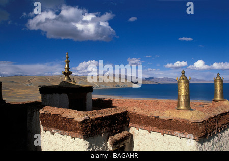 China, Tibet Autonomous Region, Ngari Prefecture, Chiu Gompa (Buddhist Monastery) and Manasarovar Lake Stock Photo