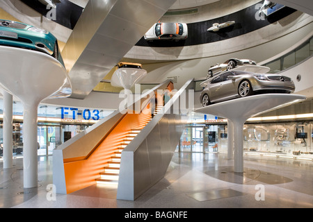 Mercedes Museum, Stuttgart, Germany, Un Studio (Ben Van Berkel and Caroline Bos), Mercedes museum 'facination of tecnology' Stock Photo