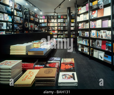 Koenig Book Shop, London, United Kingdom, David Chipperfield, Koenig book shop ground floor. Stock Photo