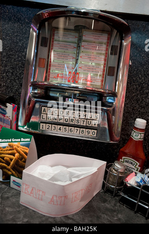 United States, Illinois, Chicago, Ed Debevic's, a 50's diner, jukebox Stock Photo