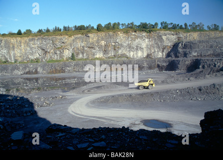 Large dump truck moving stone in a quarry in eastern Pennsylvania USA Stock Photo