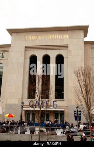 The main entrance, Gate 6, to the new Yankee Stadium during Opening Week 2009. Stock Photo