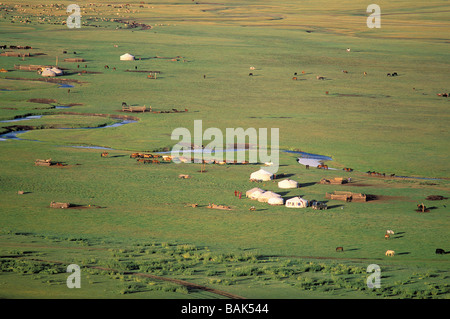 Mongolia, Arkhangai Province, Snake Valley, nomad camp and yurts Stock Photo