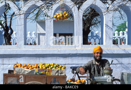 India, Punjab State, Anandpur Sahib, fruit market Stock Photo